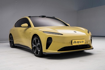 NIO ET5 100kWh debut model