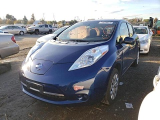 NISSAN LEAF S 2017