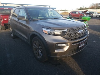FORD EXPLORER XLT 2021