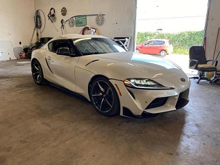 TOYOTA SUPRA BASE 2019