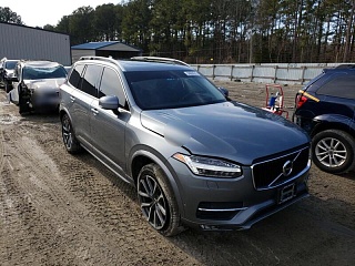 VOLVO XC90 T6 MOMENTUM 2019