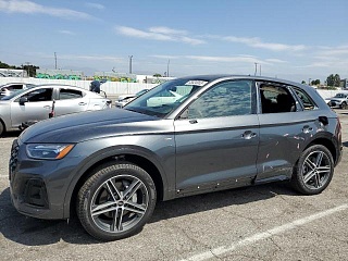AUDI Q5 E PREMIUM PLUS 55 2022