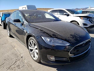 TESLA MODEL S 2016