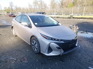 TOYOTA PRIUS PRIME 2019
