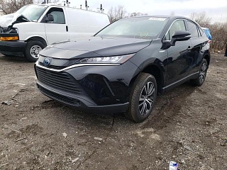 TOYOTA VENZA LE 2021