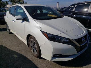 NISSAN LEAF SV 2020