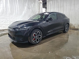 FORD MUSTANG MACH-E GT 2022