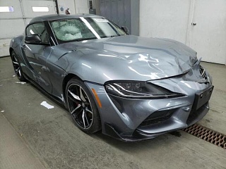 TOYOTA SUPRA BASE 2019