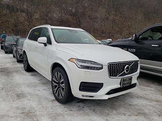 VOLVO XC90 T6 MOMENTUM 2021