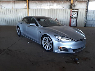 TESLA MODEL S 2018