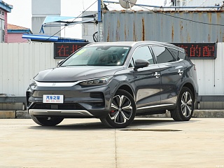BYD	Tang EV Exclusive Type FWD 730 km