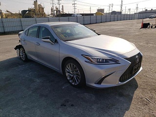 LEXUS ES 300H 2019