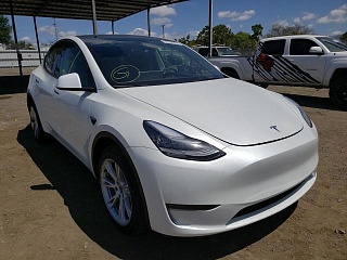 TESLA MODEL Y 2022