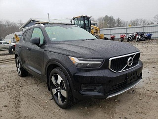 VOLVO XC40 T5 MOMENTUM 2019