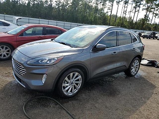FORD ESCAPE TITANIUM 2021