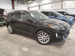 FORD ESCAPE TITANIUM 2020