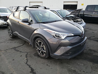 TOYOTA C-HR XLE 2019