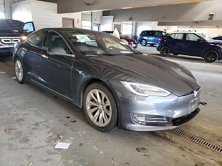 TESLA MODEL S 2017