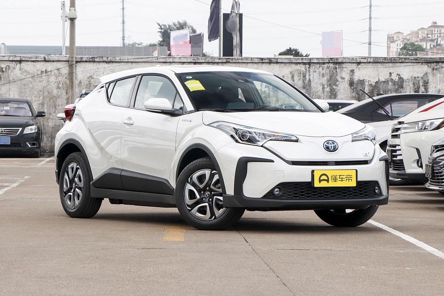 Toyota C-HR EV Luxury Sunroof Edition
