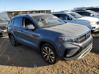 VOLKSWAGEN TAOS SE 2022