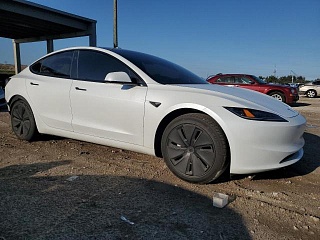 TESLA MODEL 3 2024 TESLA MODEL 3 2024