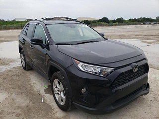 TOYOTA RAV4 XLE 2021 TOYOTA RAV4 XLE 2021